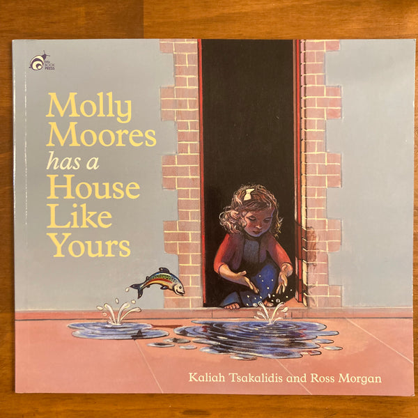 Tsakalidis, Kaliah - Molly Moores has a House Like Yours (Paperback)